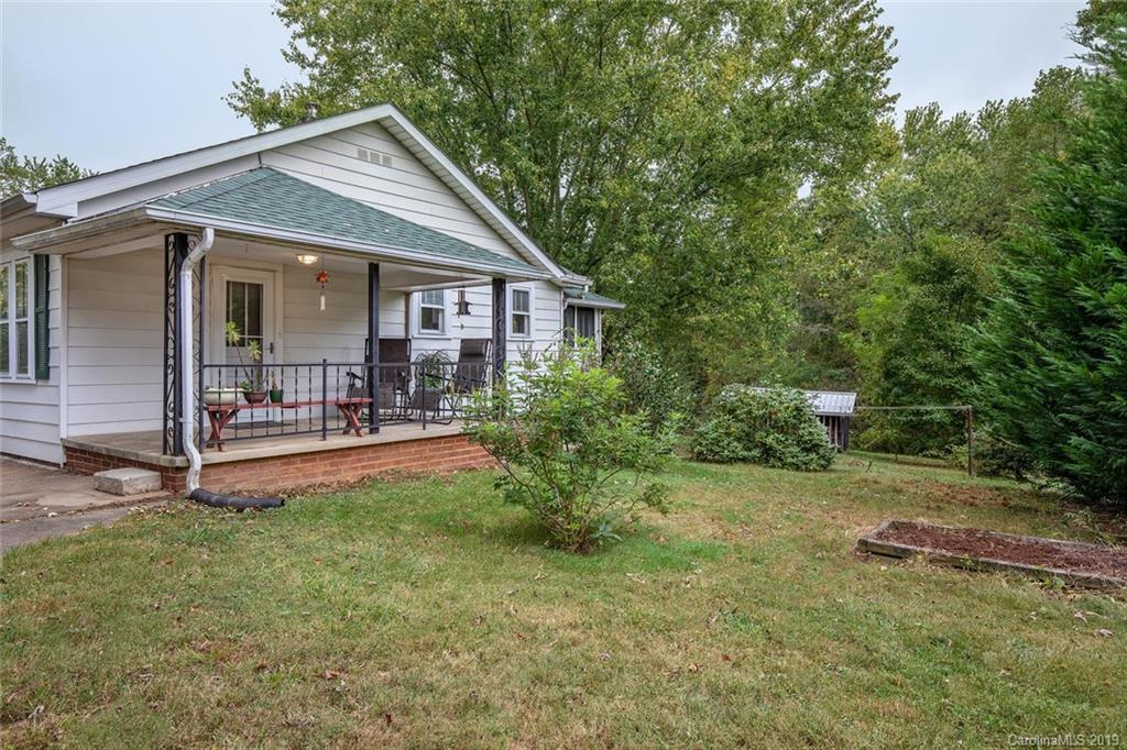 273 Lower Edgewood Road Candler, NC 28715 - Photo 3 of 26 Gallery Image 3