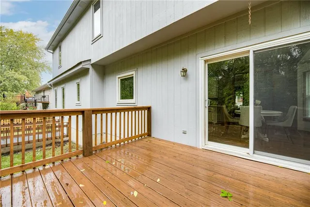 $425,000 | 3711 Southwest Harbor Circle, Lee's Summit, MO 64082