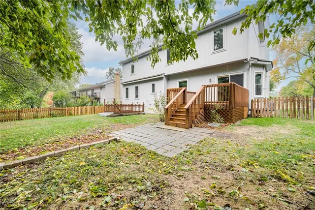 $425,000 | 3711 Southwest Harbor Circle, Lee's Summit, MO 64082