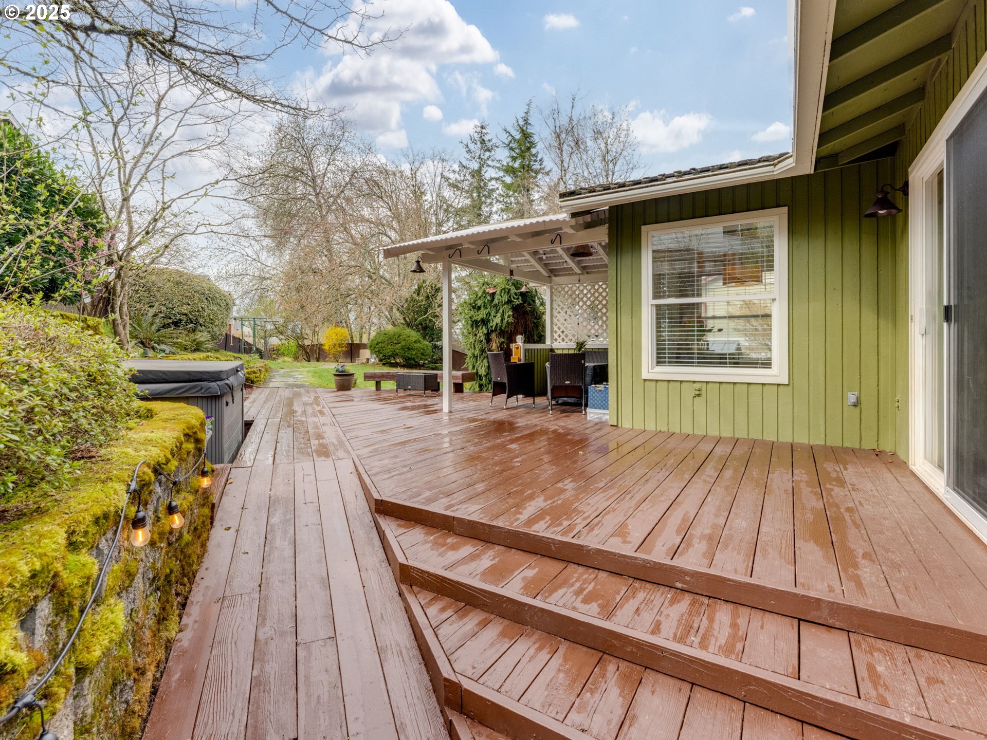 1302 Southwest 19th Drive Gresham, OR 97080 - Photo 34 of 46