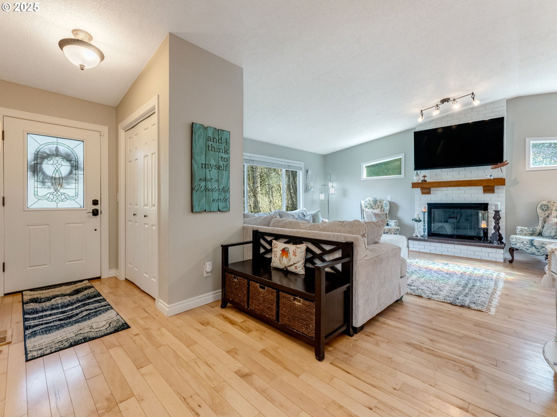 1302 Southwest 19th Drive Gresham, OR 97080 - Photo 4 of 46