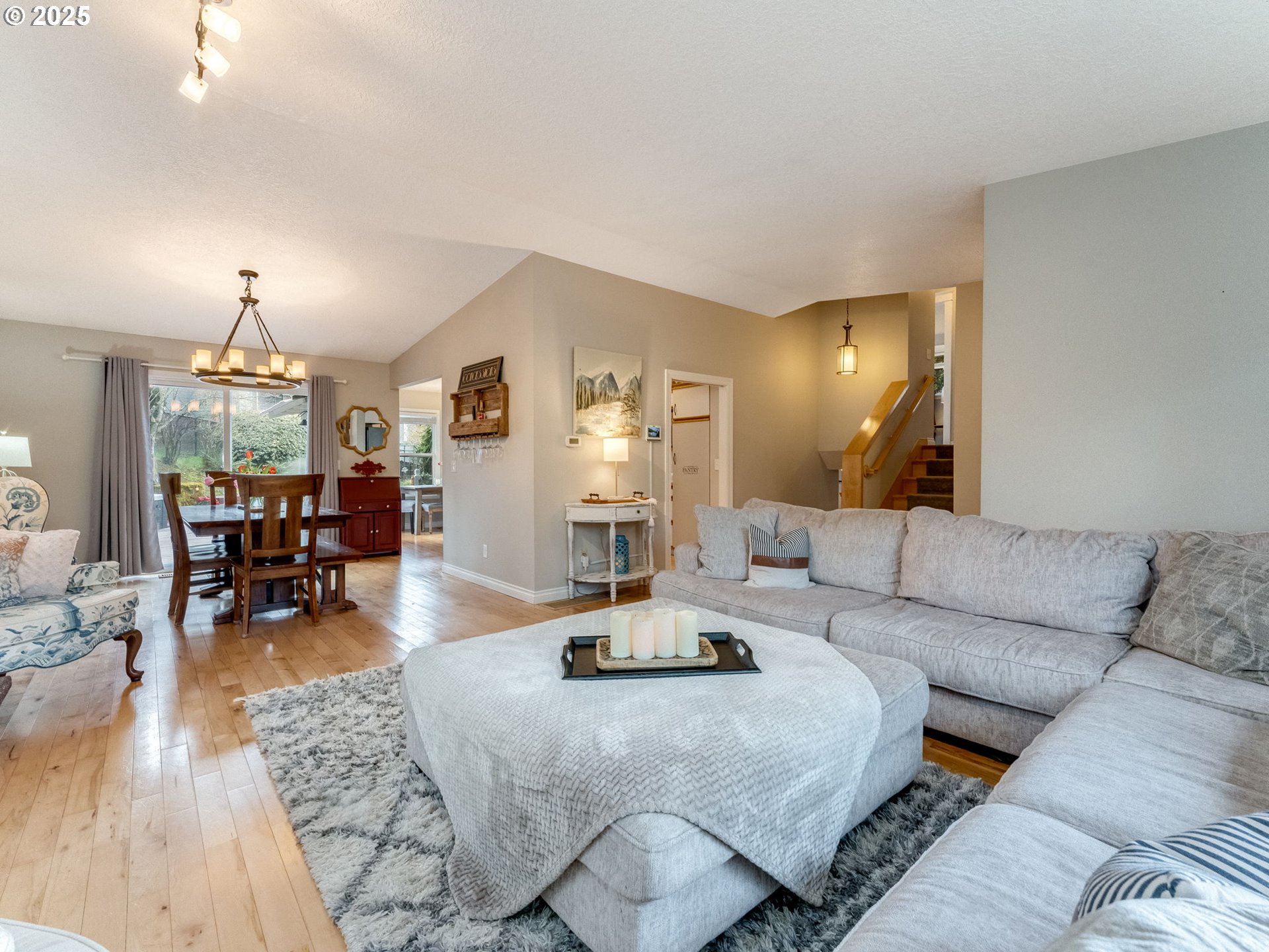 1302 Southwest 19th Drive Gresham, OR 97080 - Photo 7 of 46