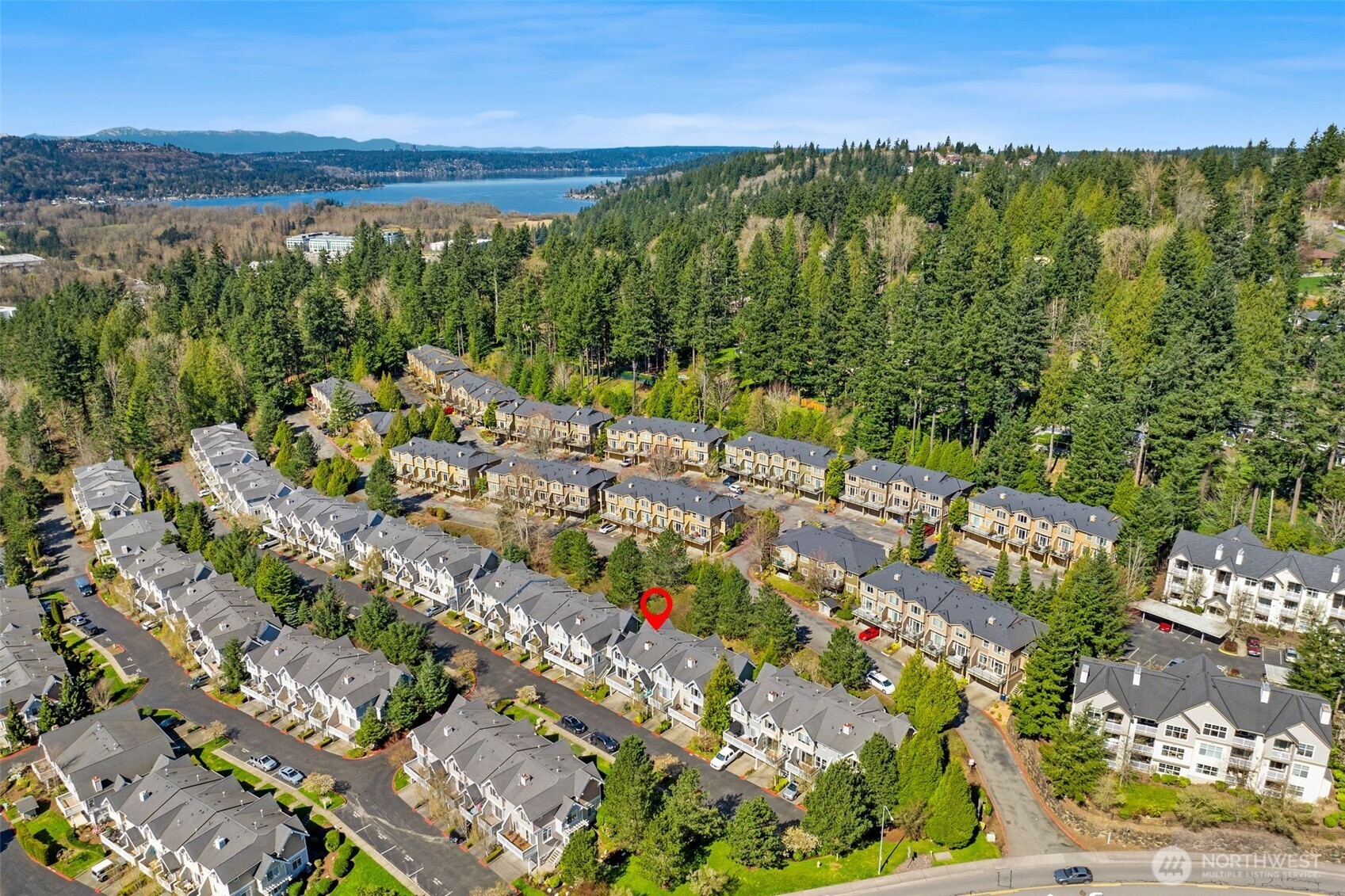 23120 Southeast Black Nugget Road, Unit E1 Issaquah, WA 98029 - Photo 36 of 39 a view of a city