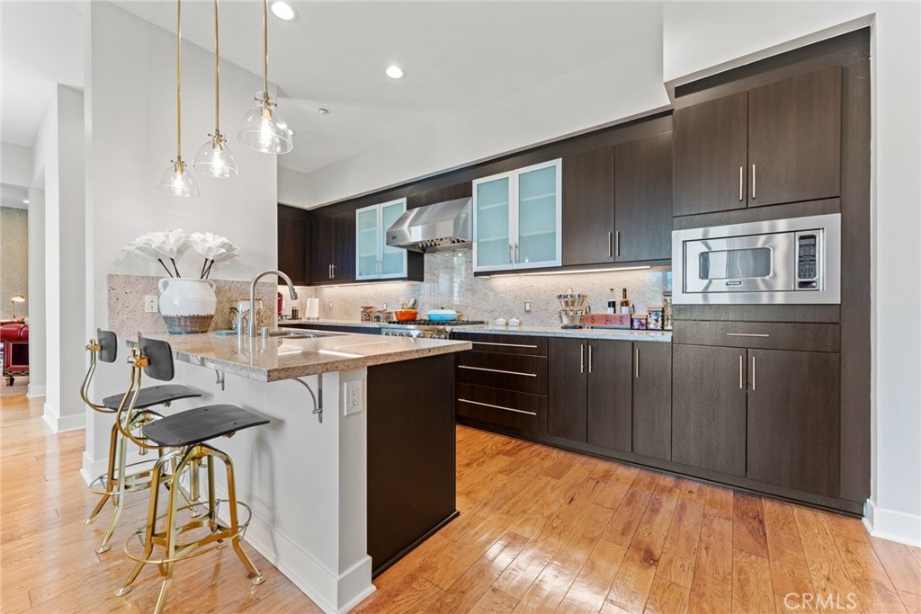 402 Rockefeller, Unit 407 Irvine, CA 92612 - Photo 7 of 48