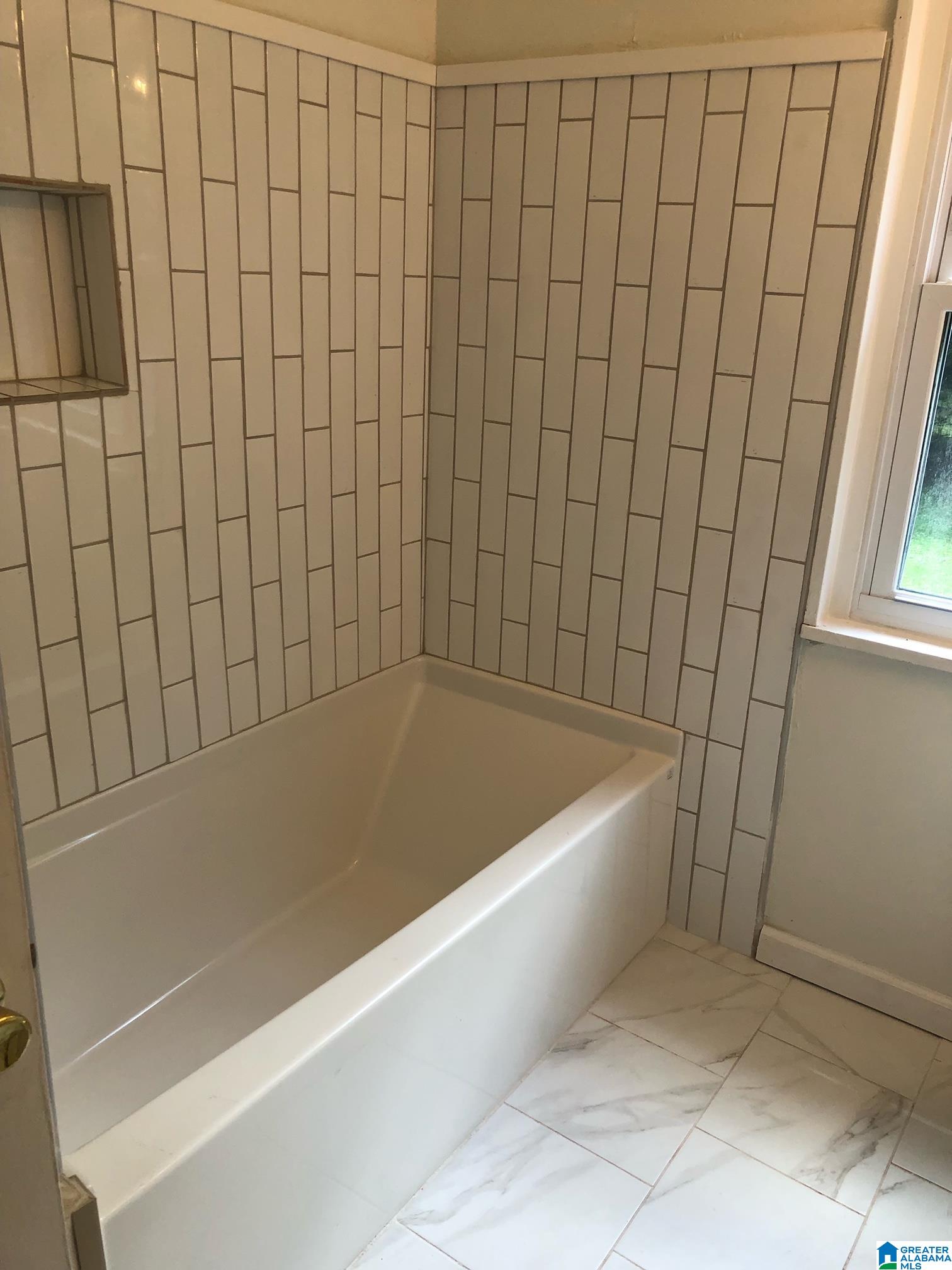 1341 Cresthill Road Birmingham, AL 35213 - Photo 13 of 19