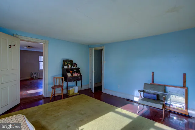 a view of empty room