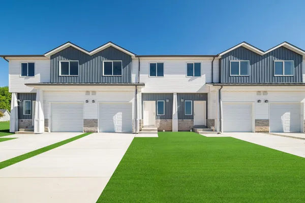 $325,000 | 4 Highland Way, Soda Springs, ID 83276