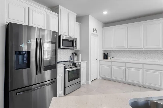 $290,895 | 3918 Holly Spgs Lane, Kaufman, TX 75142