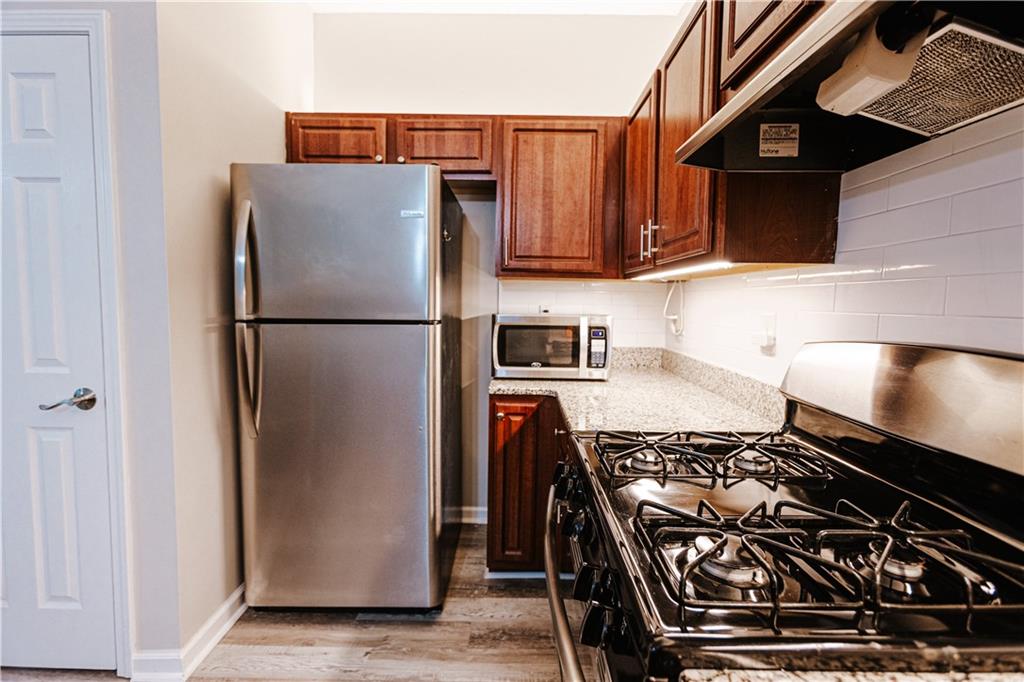 235 Riverstone Commons Circle Canton, GA 30114 - Photo 12 of 41