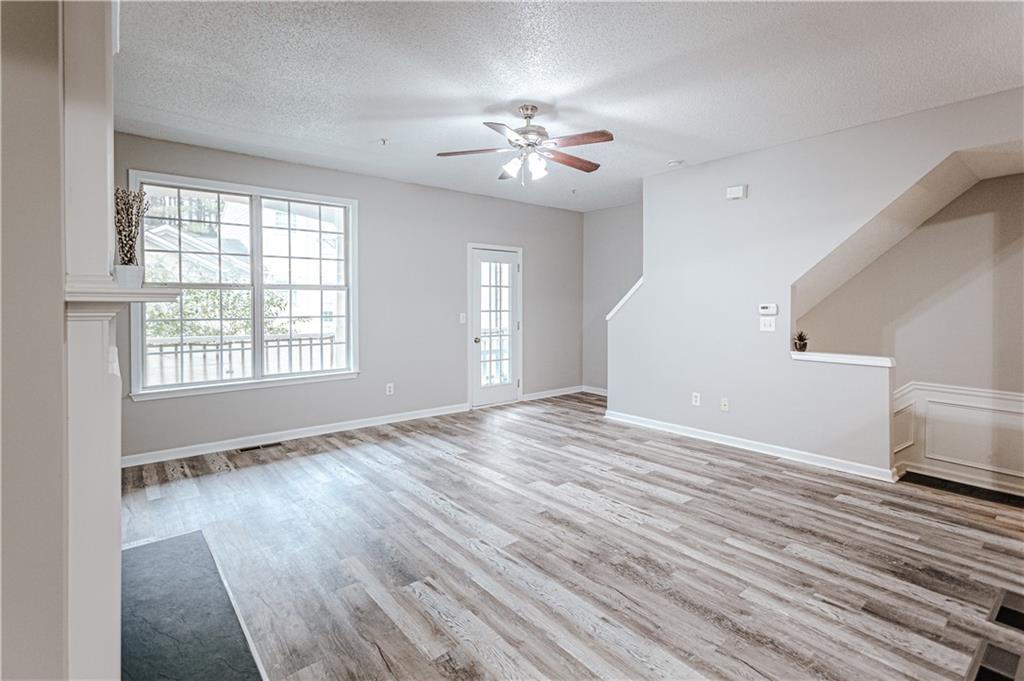 235 Riverstone Commons Circle Canton, GA 30114 - Photo 8 of 41