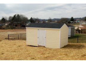 106 Jonesboro Road Bristol, TN 37620 - Photo 11 of 12 Outside storage building