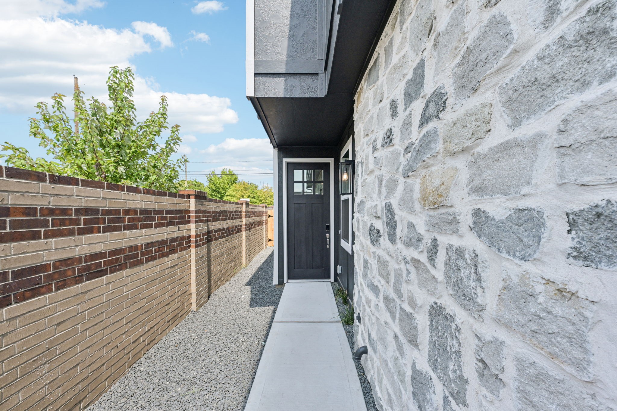 10032 Rustic Charm Street Houston, TX 77080 - Photo 3 of 40 a view of entryway with wooden floor