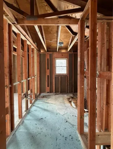 $450,000 | 15344 Lakeside Road, Lakeside, MI 49116