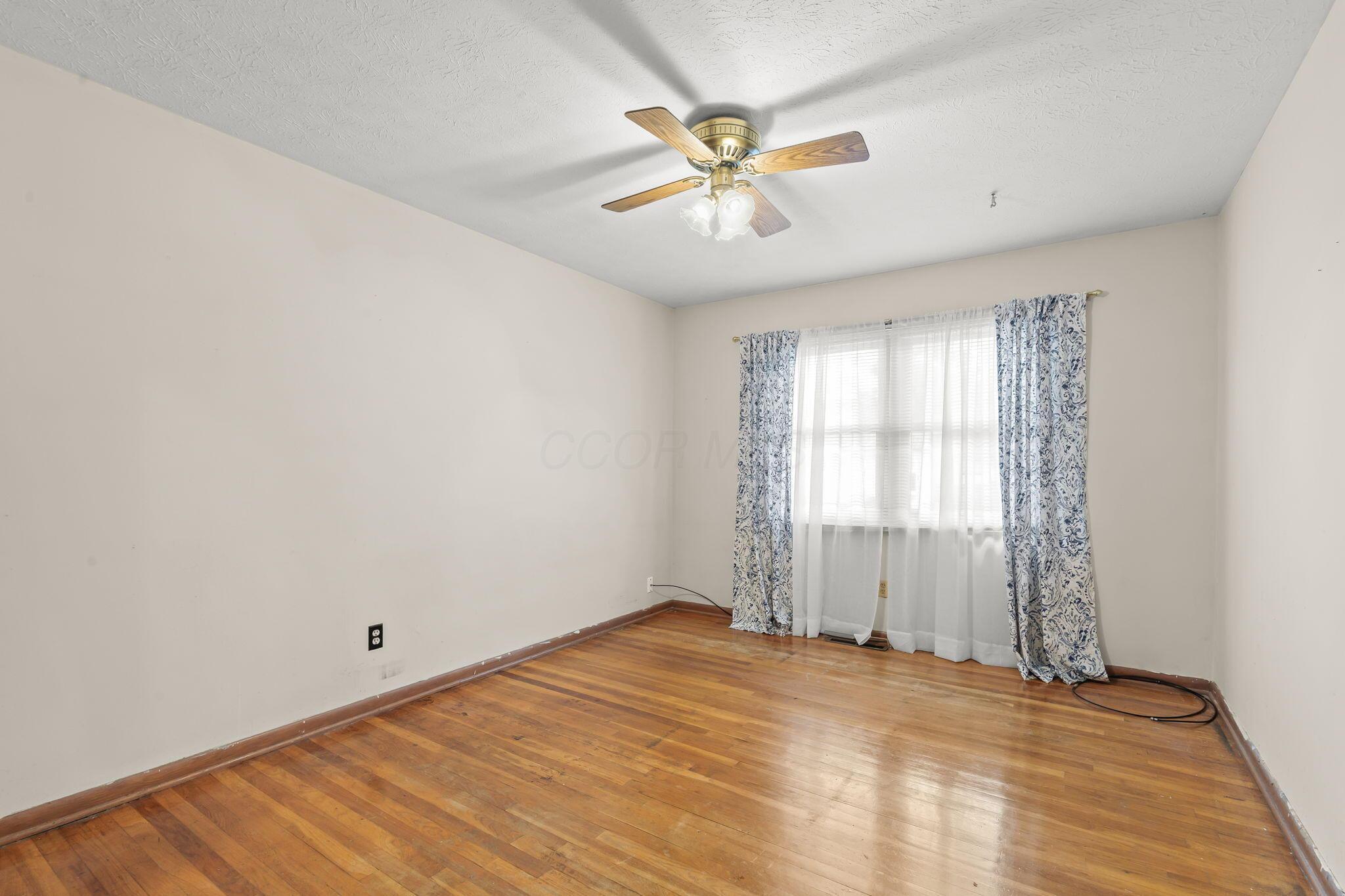 3951 Ivorton Road West Columbus, OH 43207 - Photo 21 of 29 3951 W Ivorton