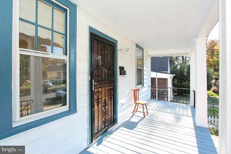 819 Violet Place Silver Spring, MD 20910 - Photo 4 of 26 front porch