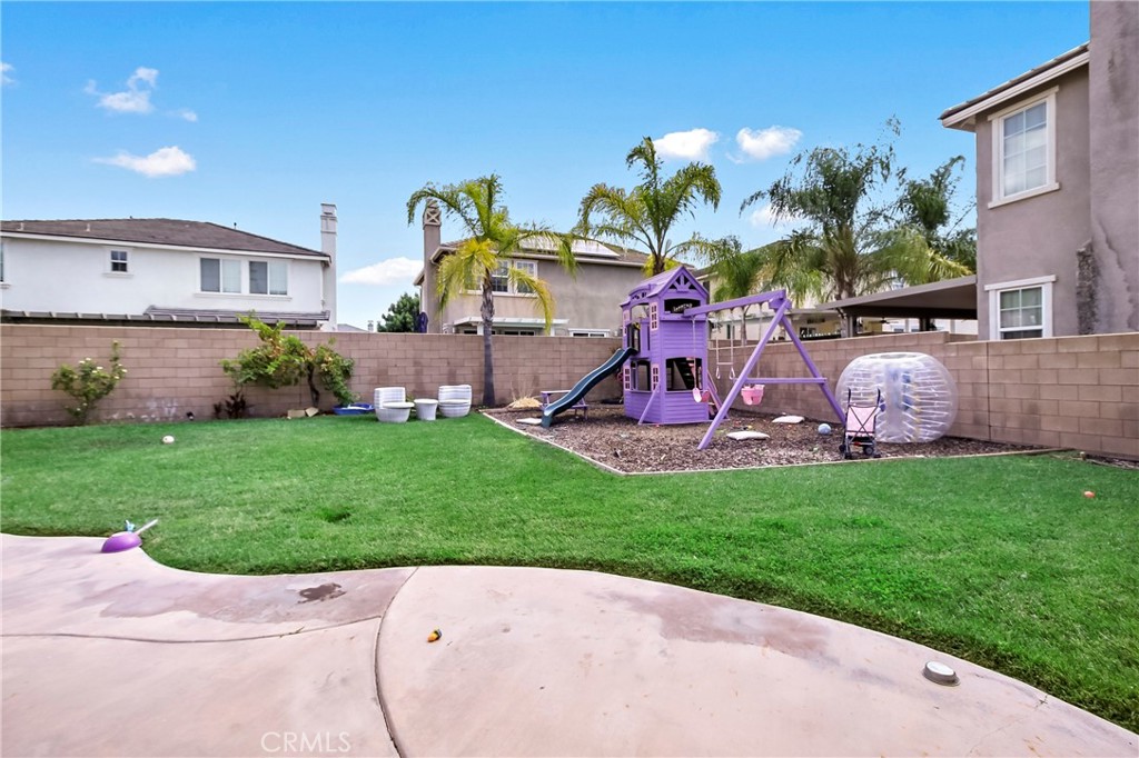 32001 Whitetail Lane Temecula, CA 92592 - Photo 27 of 28 a view of yard with an outdoor space