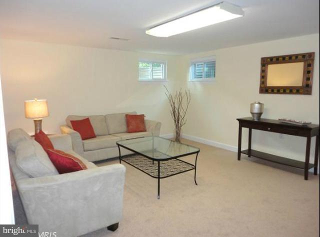 9000 Kimes Street Silver Spring, MD 20901 - Photo 1 of 17 Family Room