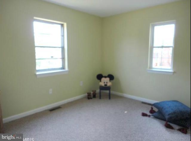 9000 Kimes Street Silver Spring, MD 20901 - Photo 2 of 17 Bedroom