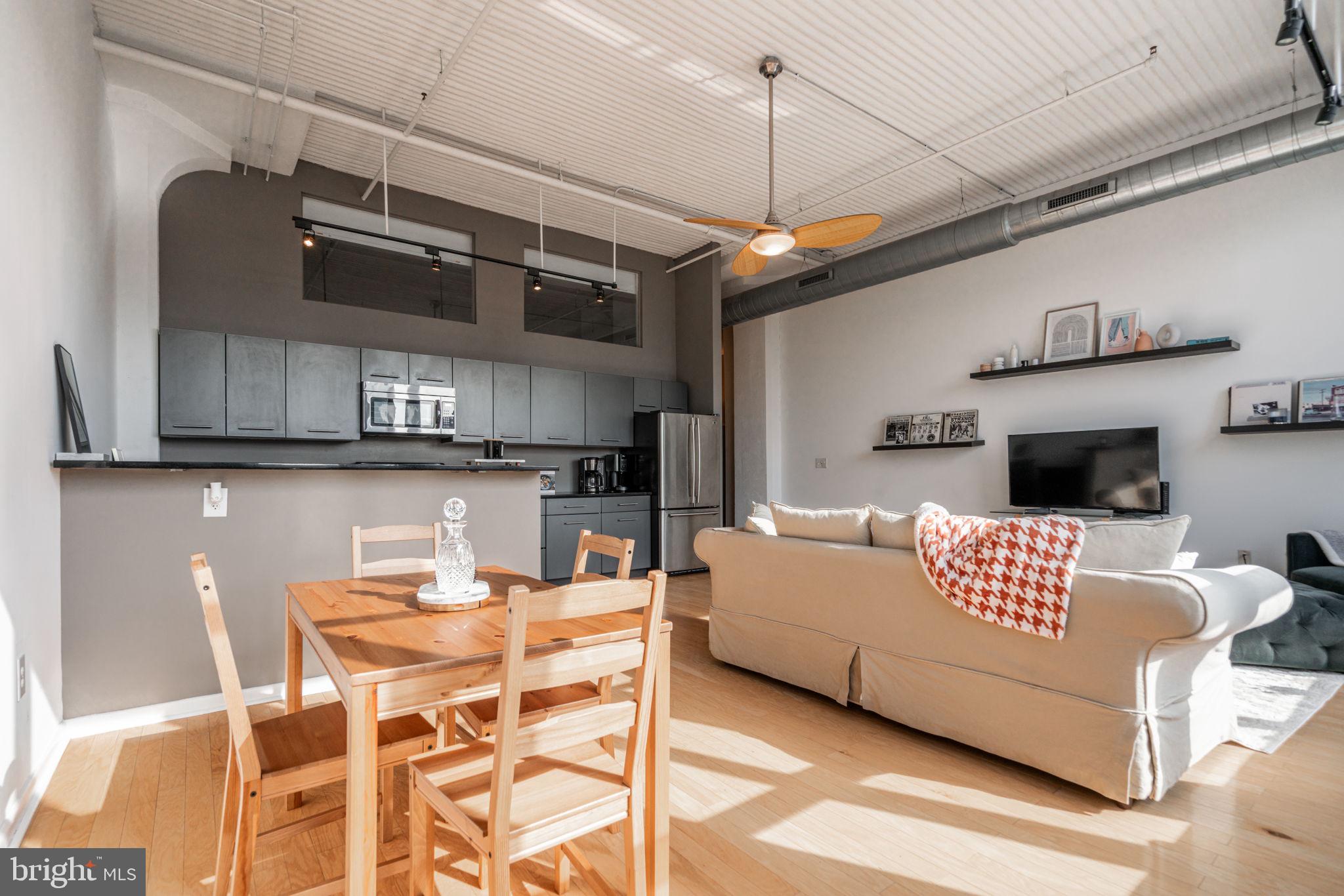 2200-28 Arch Street, Unit 1011 Philadelphia, PA 19103 - Photo 13 of 41