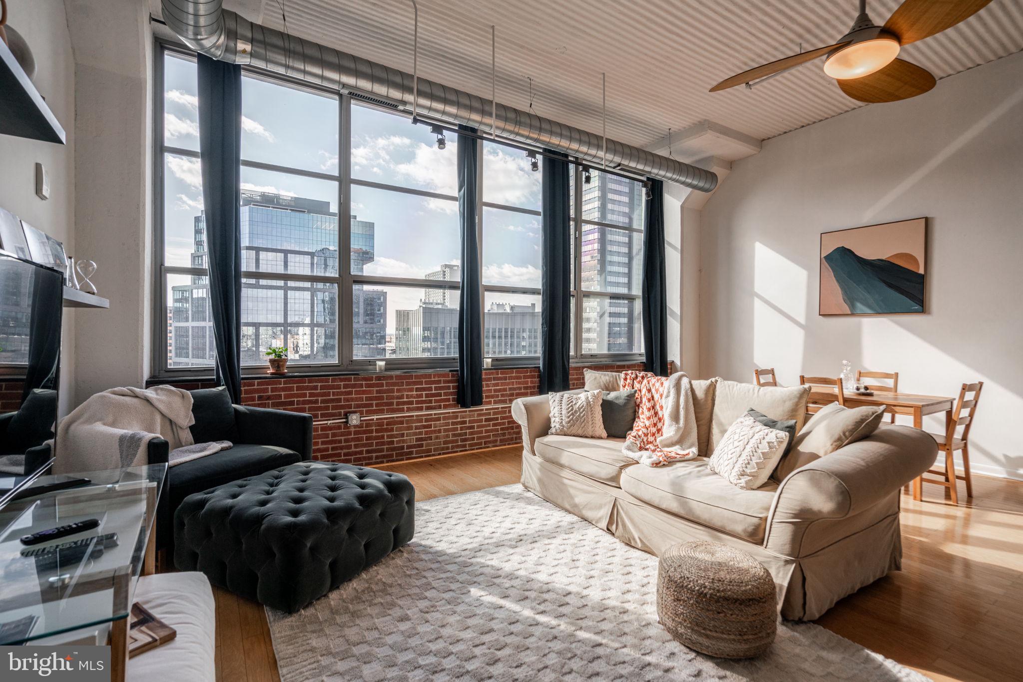 2200-28 Arch Street, Unit 1011 Philadelphia, PA 19103 - Photo 14 of 41