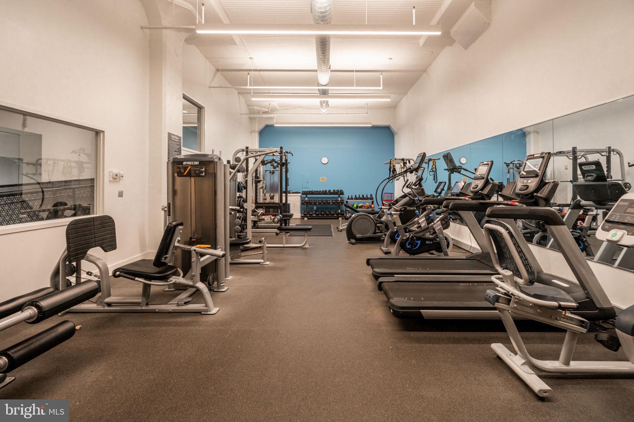 2200-28 Arch Street, Unit 1011 Philadelphia, PA 19103 - Photo 32 of 41