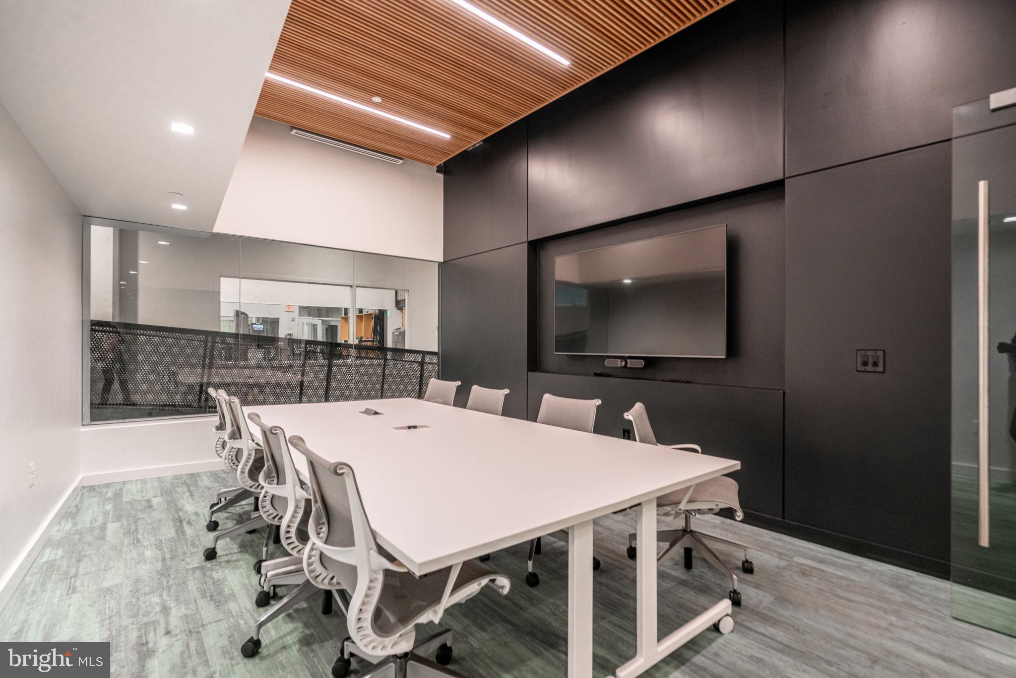 2200-28 Arch Street, Unit 1011 Philadelphia, PA 19103 - Photo 33 of 41