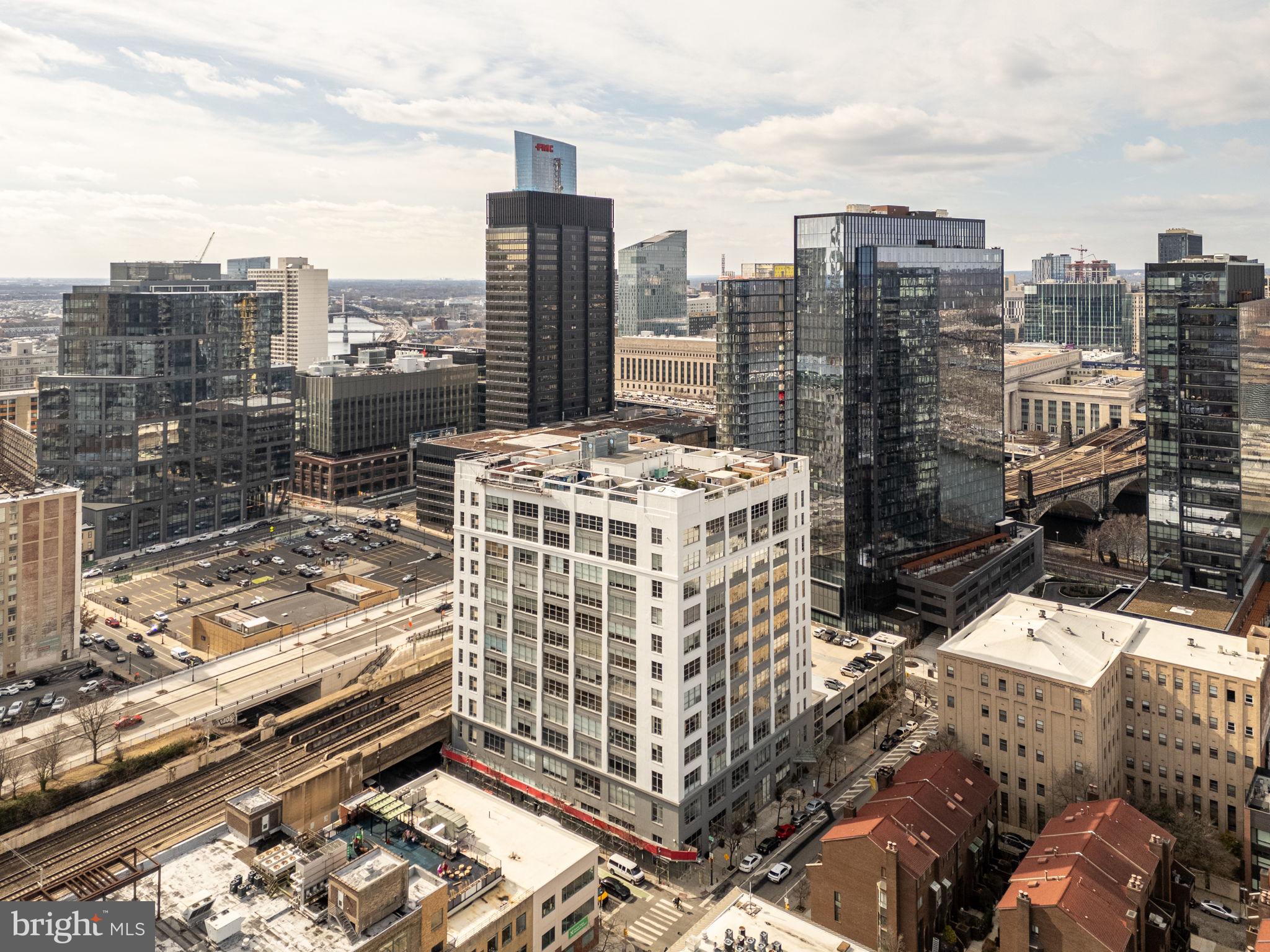 2200-28 Arch Street, Unit 1011 Philadelphia, PA 19103 - Photo 41 of 41