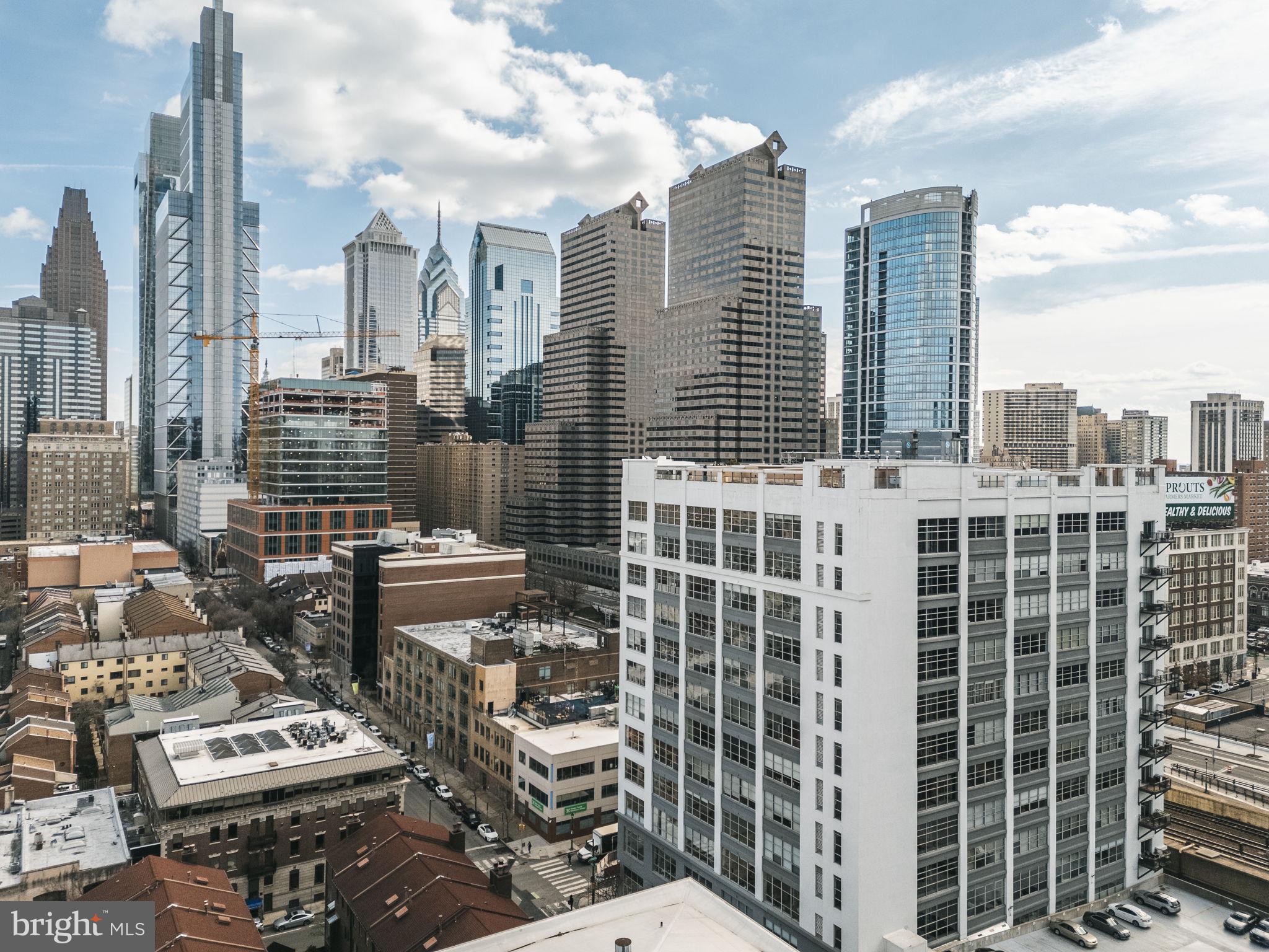 2200-28 Arch Street, Unit 1011 Philadelphia, PA 19103 - Photo 6 of 41