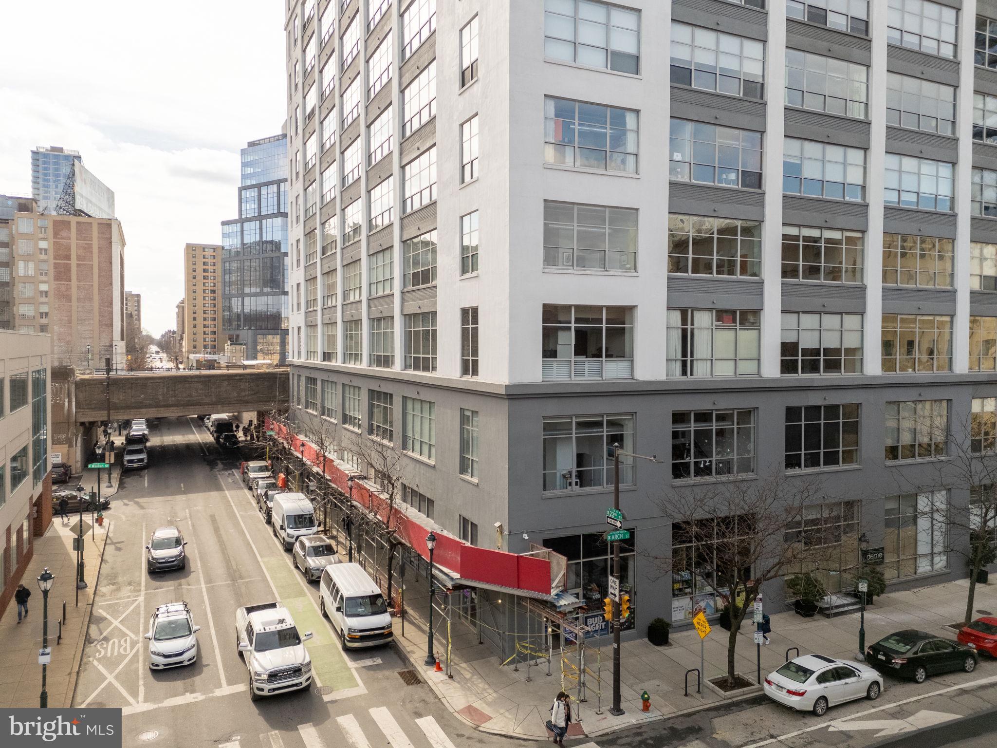 2200-28 Arch Street, Unit 1011 Philadelphia, PA 19103 - Photo 7 of 41