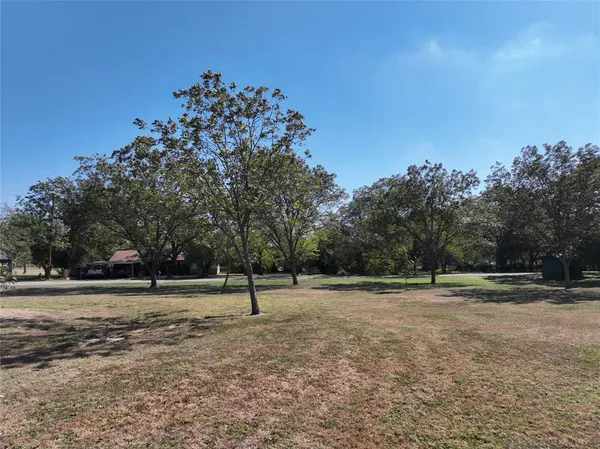 $349,000 | 908 North Austin Street, Comanche, TX 76442