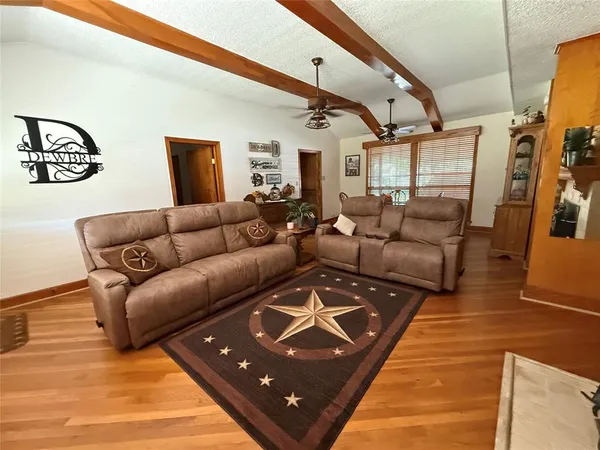 $349,000 | 908 North Austin Street, Comanche, TX 76442