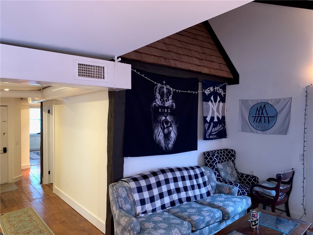 28 Broadway, Unit B Newport, RI 02840 - Photo 3 of 21