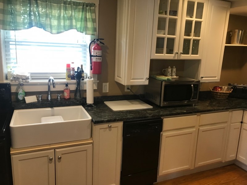 28 Broadway, Unit B Newport, RI 02840 - Photo 8 of 21