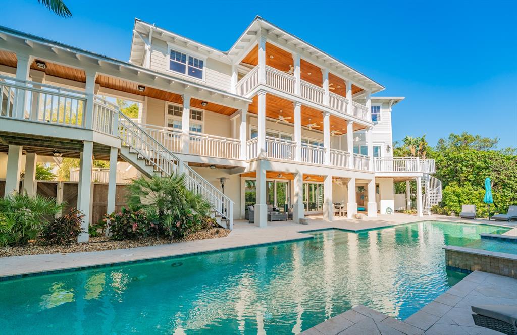 714 Jacaranda Road Anna Maria, FL 34216 - Photo 4 of 100