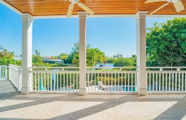 $4,500,000 | 714 Jacaranda Road, Anna Maria, FL 34216