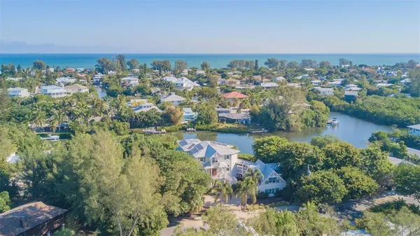 $4,500,000 | 714 Jacaranda Road, Anna Maria, FL 34216