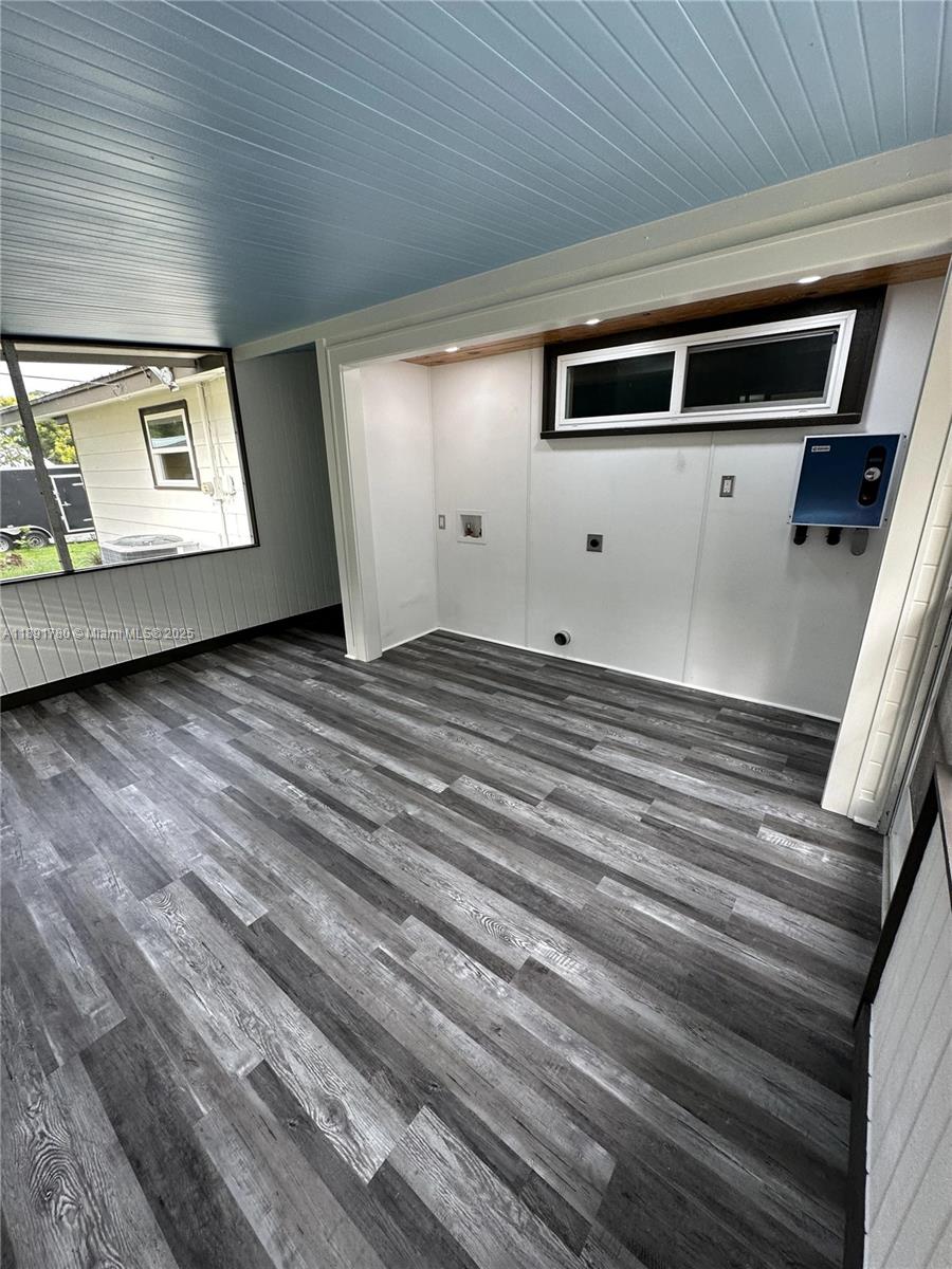 111 Springdale Road Sebring, FL 33870 - Photo 3 of 50