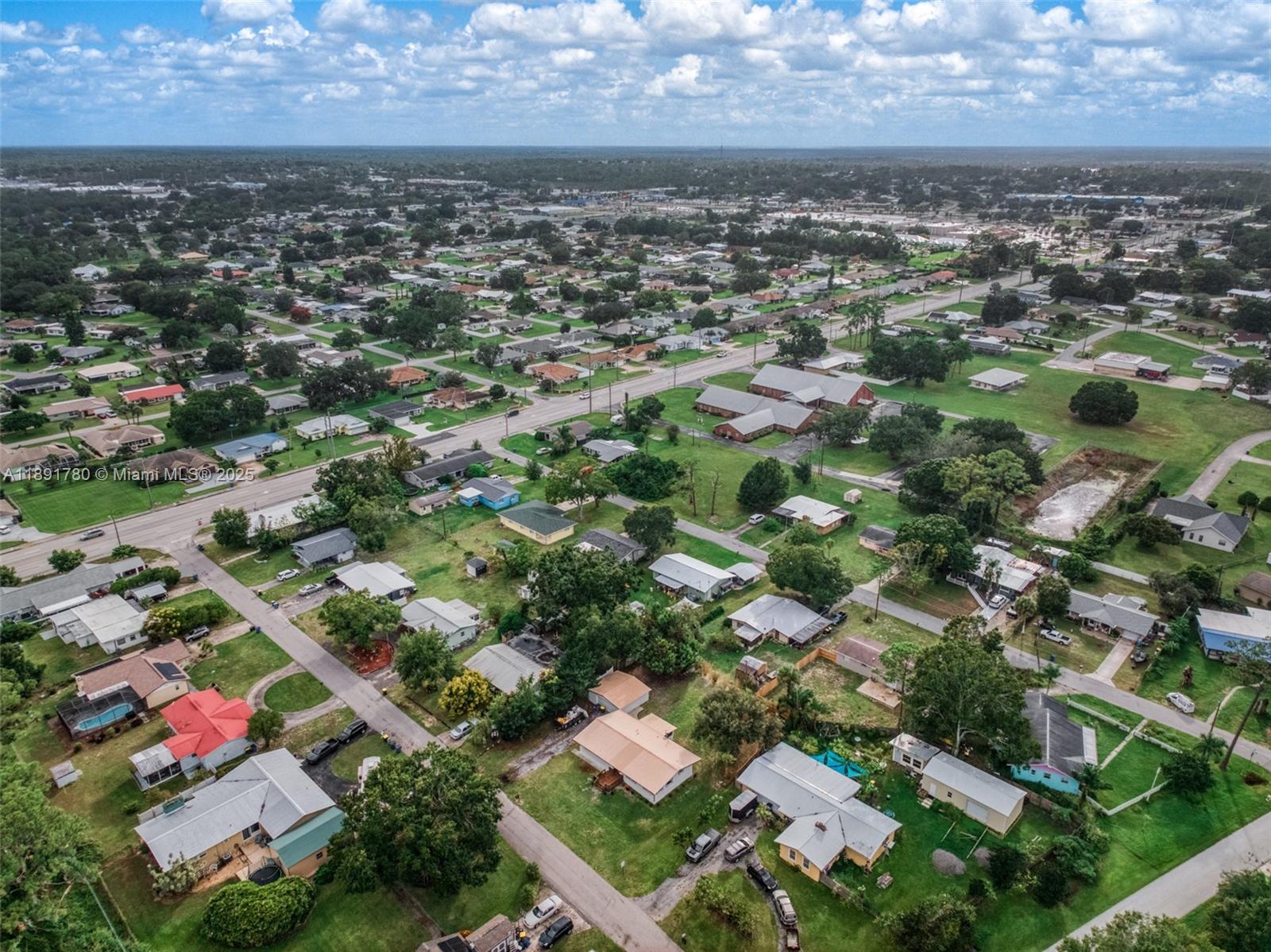 111 Springdale Road Sebring, FL 33870 - Photo 47 of 50 an aerial view of residential houses with outdoor space