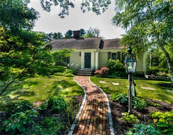 177 Tahattawan Road Littleton, MA 01460 - Photo 2 of 16 Gallery Image 2