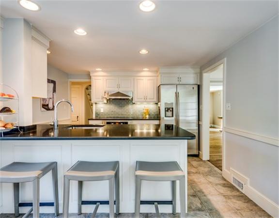 177 Tahattawan Road Littleton, MA 01460 - Photo 4 of 16 Gallery Image 4