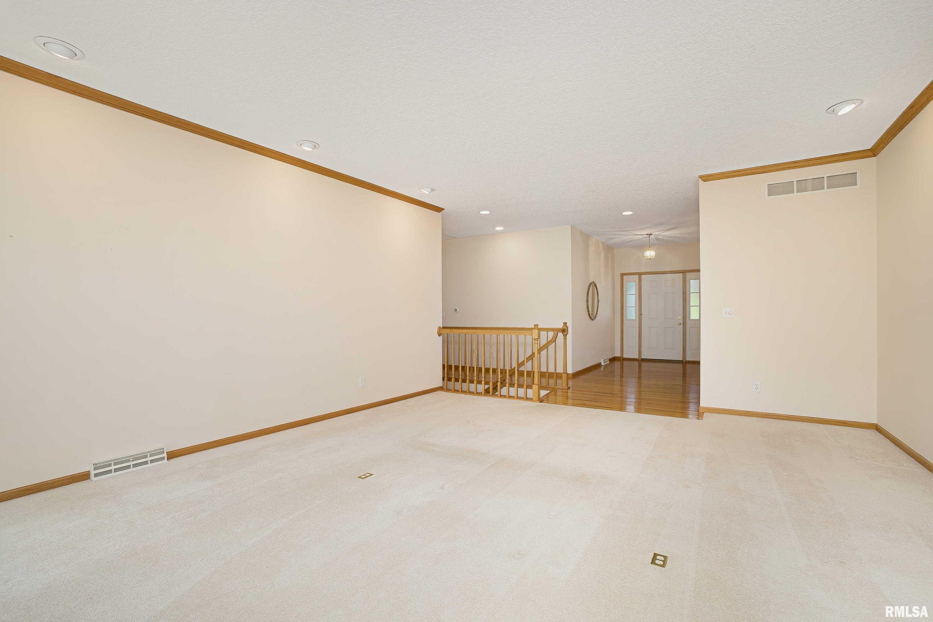 9429 84th St Court West Taylor Ridge, IL 61284 - Photo 11 of 53 Gallery Image 11