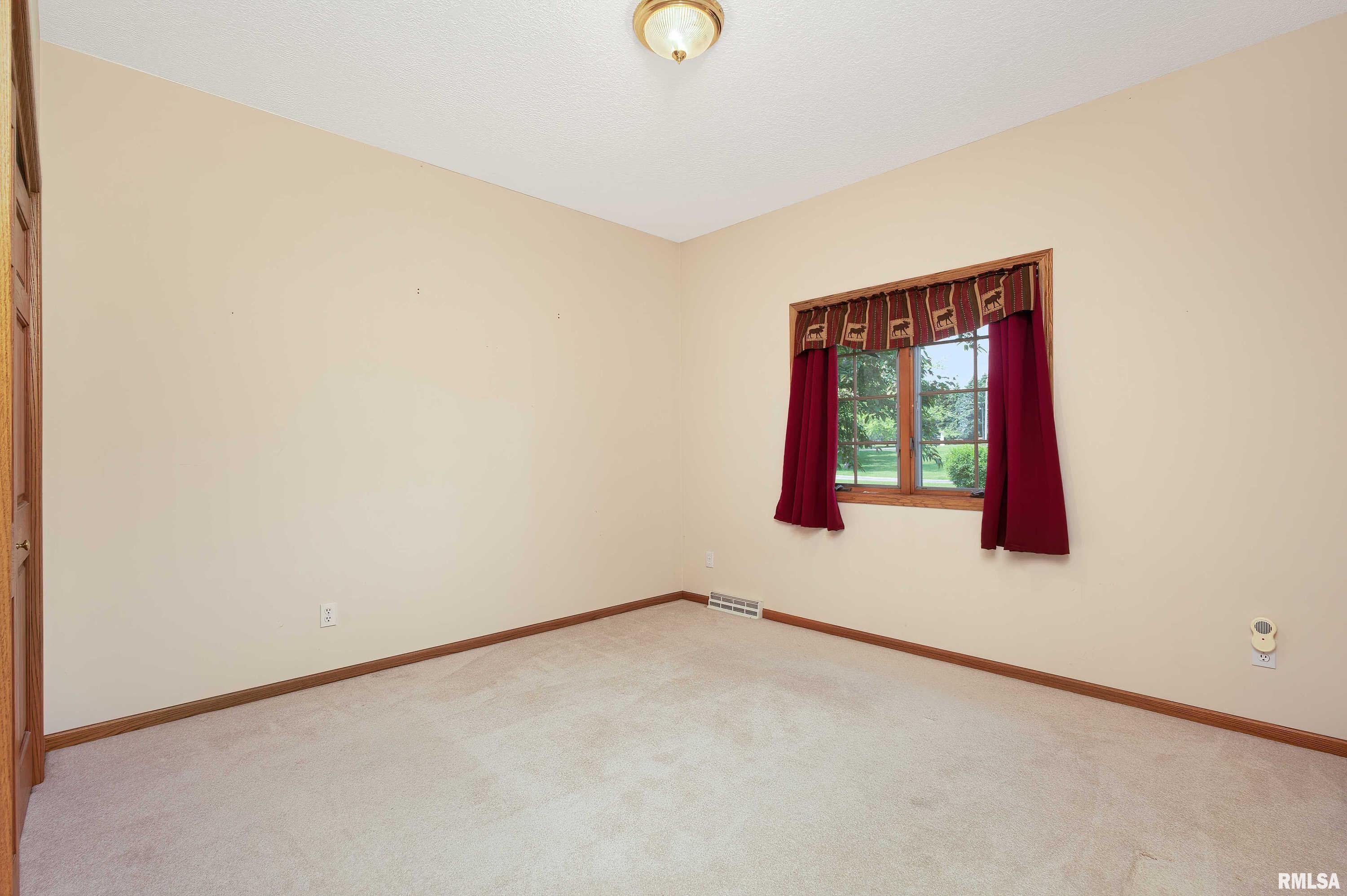 9429 84th St Court West Taylor Ridge, IL 61284 - Photo 25 of 53 Gallery Image 25