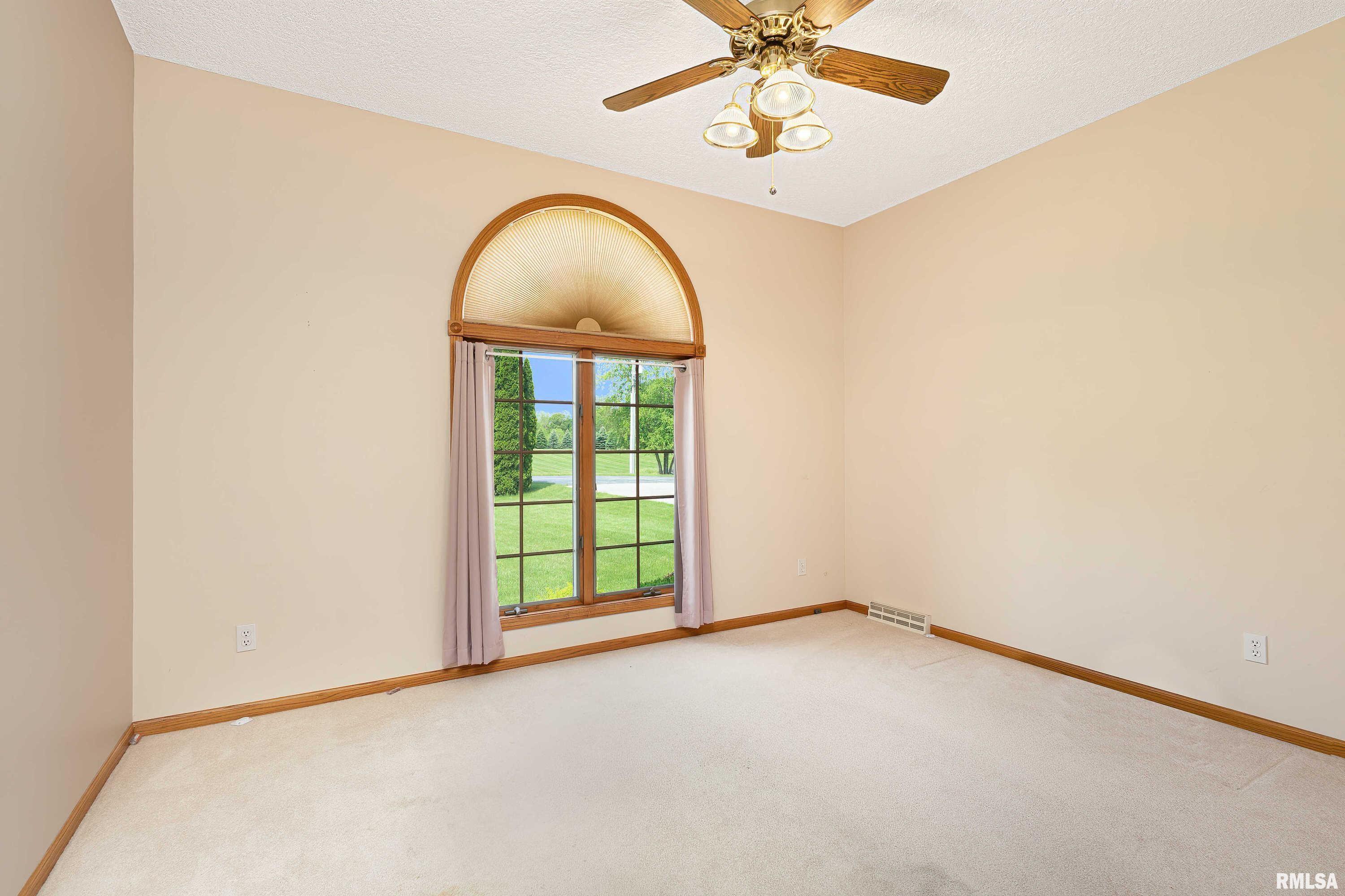 9429 84th St Court West Taylor Ridge, IL 61284 - Photo 27 of 53 Gallery Image 27