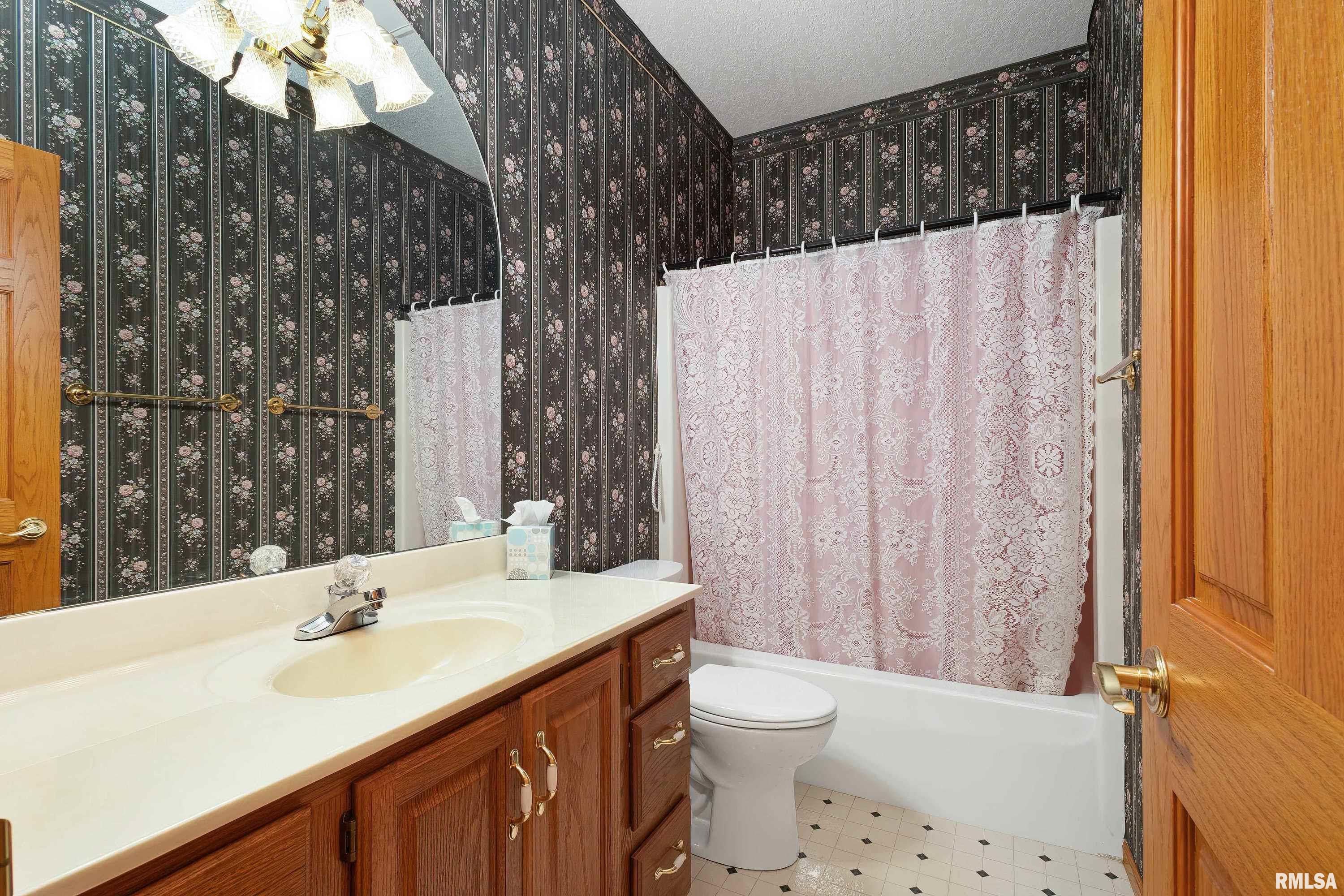9429 84th St Court West Taylor Ridge, IL 61284 - Photo 29 of 53 Gallery Image 29