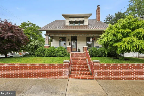 $397,000 | 103 South Hazel Street, Manheim, PA 17545