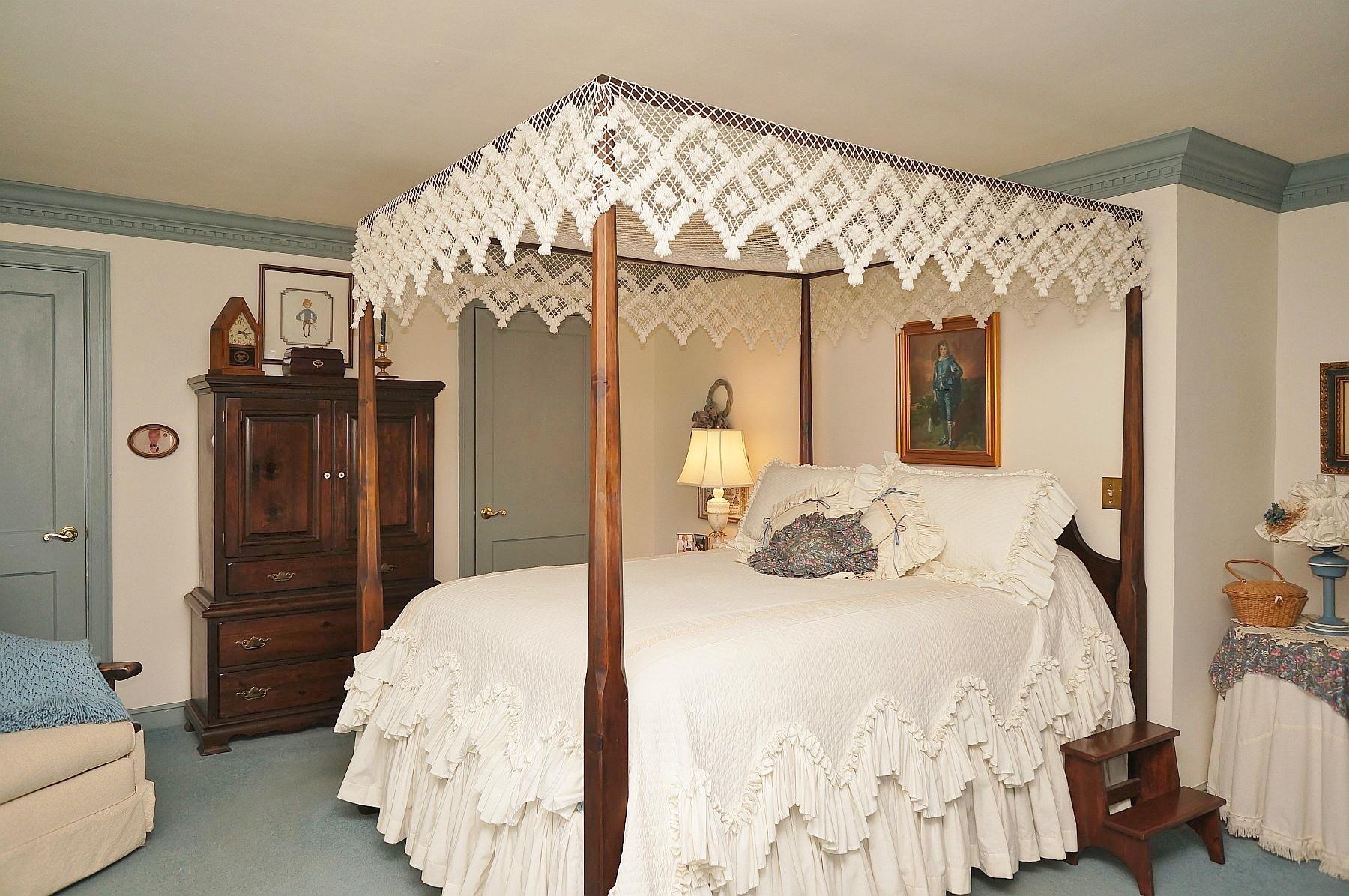 7920 Alpine Road Roanoke, VA 24019 - Photo 21 of 46 Master Bedroom 2