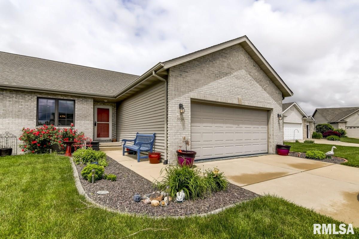 3909 Lear Drive Springfield, IL 62711 - Photo 1 of 35