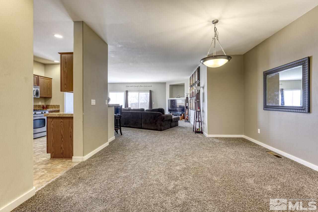 7592 Gold Drive Reno, NV 89506 - Photo 4 of 13 Photo 4