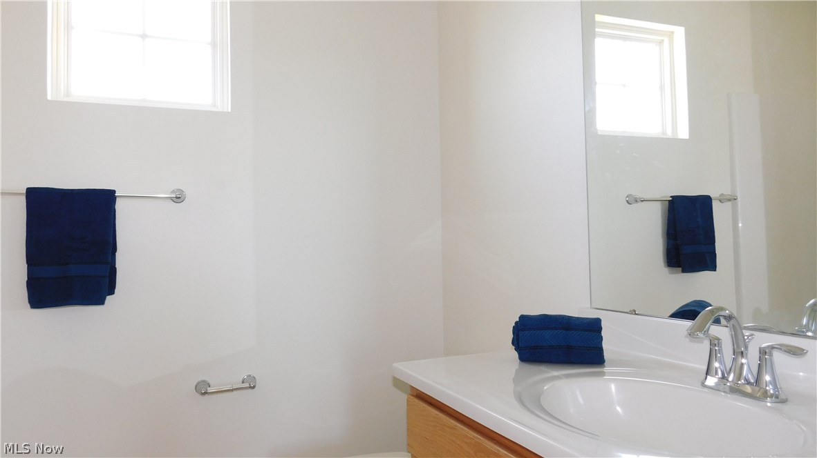 4497 Ridgestone Way Medina, OH 44256 - Photo 18 of 25 second floor bath