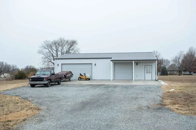 $275,000 | 9842 Southwest 19th Terrace, Towanda, KS 67144